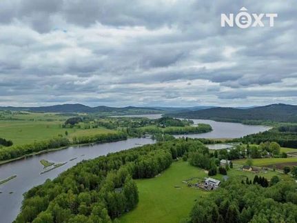 Prodej stavebního pozemku 1350 m²