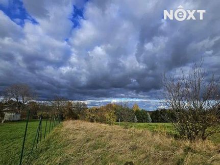 Prodej stavebního pozemku 2414 m²