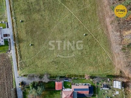 Prodej stavebního pozemku 1800 m²