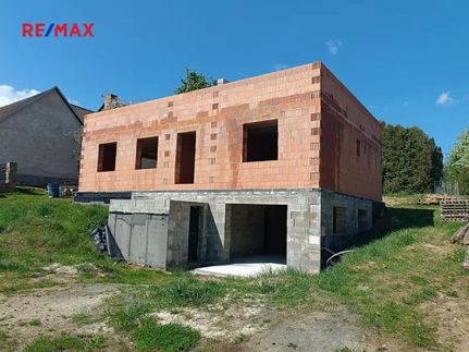 Prodej domu 195 m², pozemek 945 m²