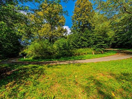 Prodej stavebního pozemku 1462 m²