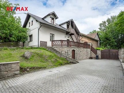 Prodej domu 100 m², pozemek 353 m²