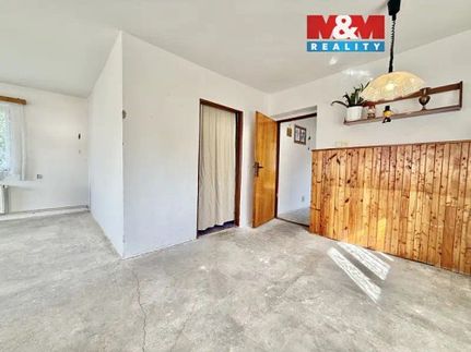 Prodej chalupy 99 m², pozemek 427 m²