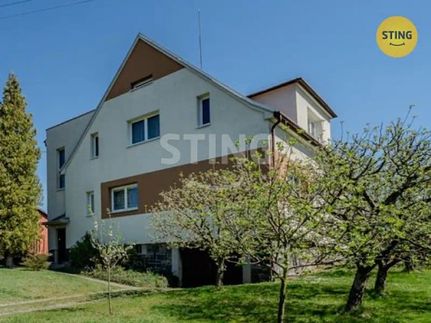 Prodej domu 240 m², pozemek 965 m²