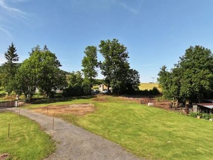Prodej stavebního pozemku 1000 m²