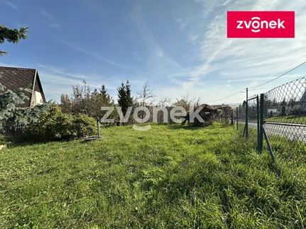 Prodej stavebního pozemku 987 m²