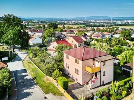 Prodej domu 170 m², pozemek 999 m²