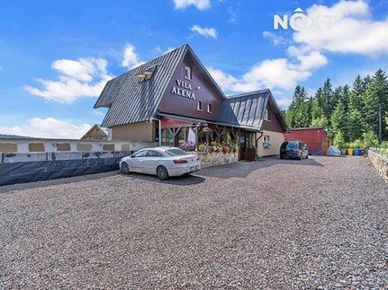 Prodej domu 490 m², pozemek 1400 m²