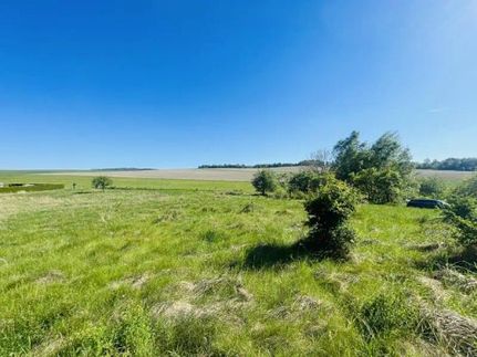 Prodej stavebního pozemku 850 m²