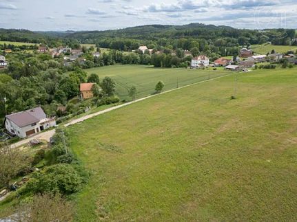 Prodej stavebního pozemku 909 m²