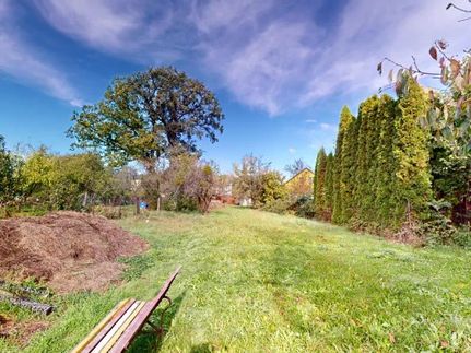 Prodej stavebního pozemku 1355 m²