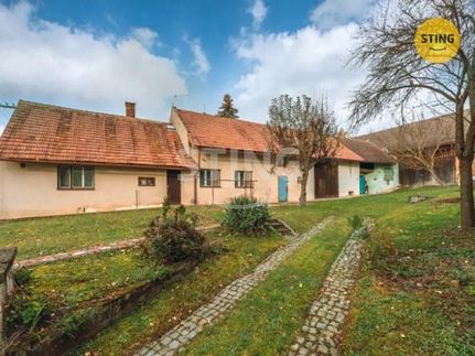 Prodej domu 400 m², pozemek 1395 m²