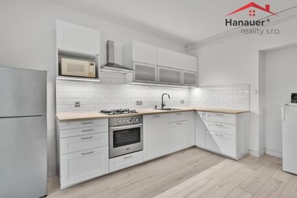 Prodej bytu 2+1 56 m²